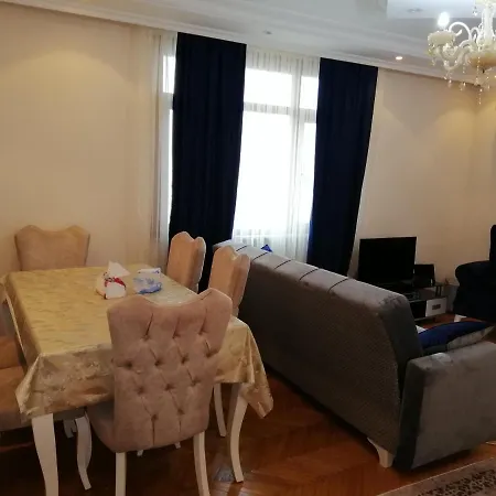 Beautiful Tourist House For Rent דירה איסטמבול