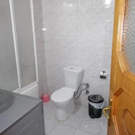Beautiful Tourist House For Rent דירה *