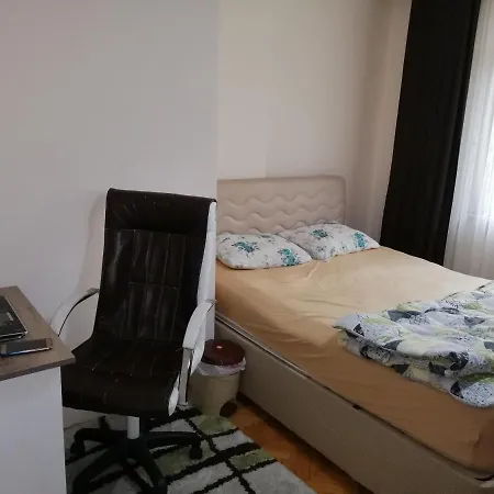 Beautiful Tourist House For Rent איסטמבול