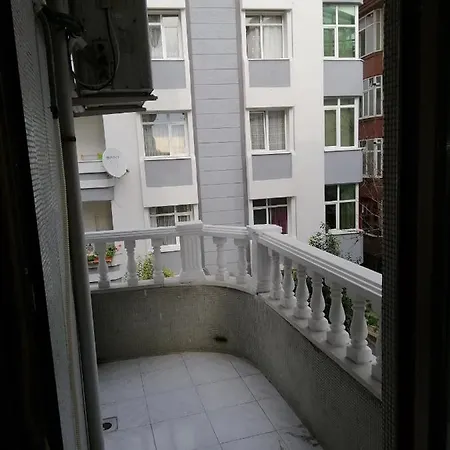 Beautiful Tourist House For Rent דירה איסטמבול
